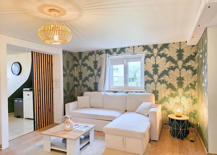 Aux Berges Du Mont - Parking, 10 Min Mont-saint-michel & Jardin Apartment *