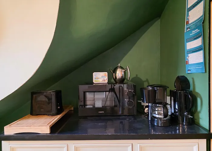 Aux Berges Du Mont - Parking, 10 Min Mont-saint-michel & Jardin Pontorson